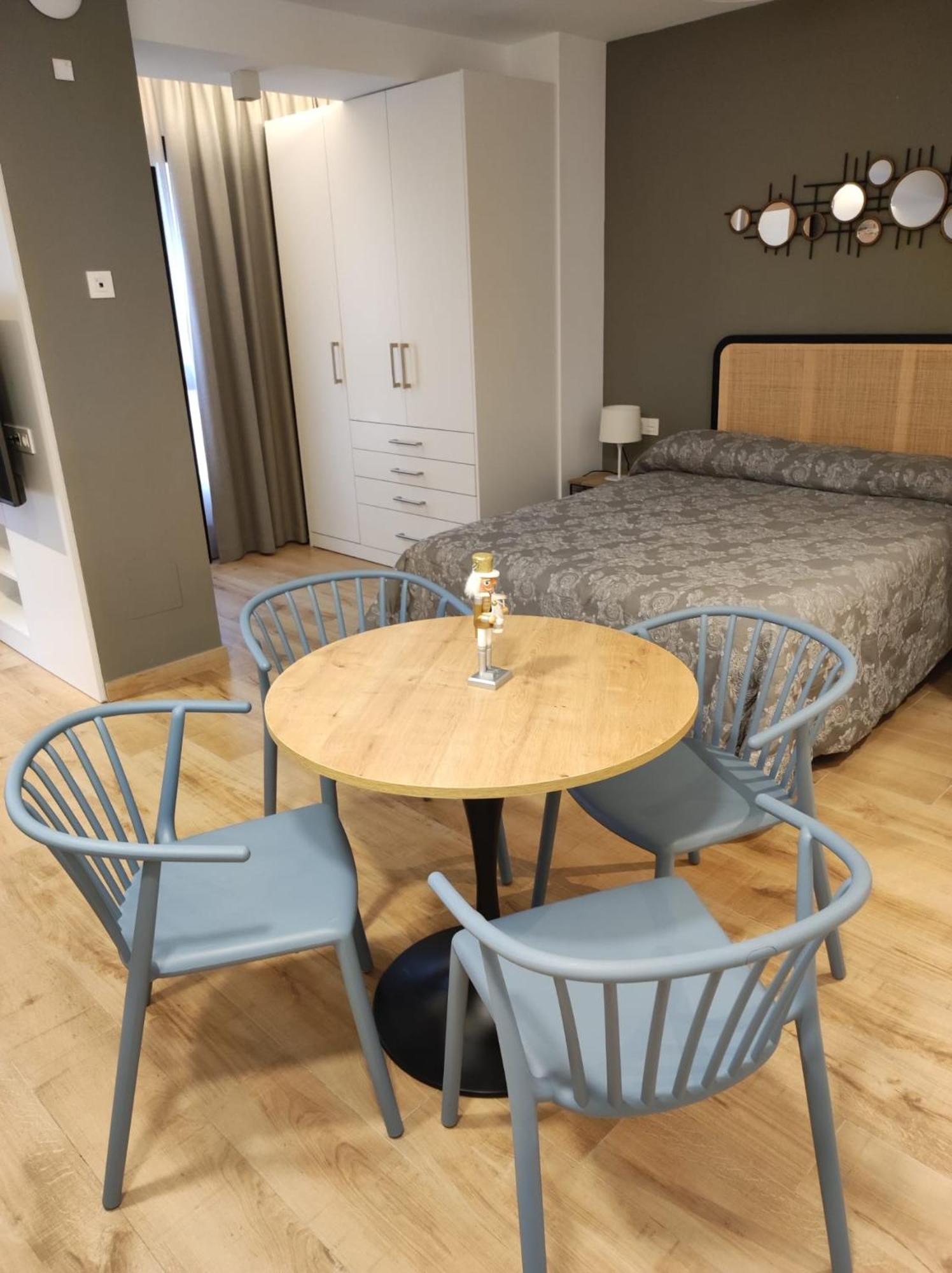 Apartamentos Leonor Malaga Ngoại thất bức ảnh